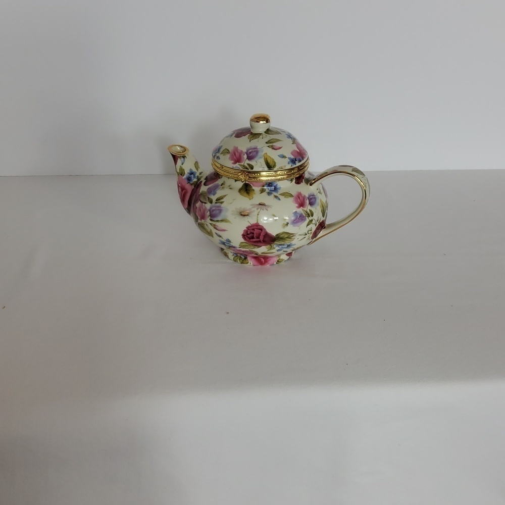 Vintage Formalities Summer Rose Chintz Tea Pot By Baum Bro.